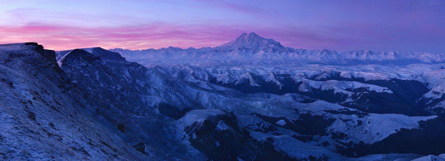 эльбрус, приэльбрусье, elbrus, горы, горный ландшафт, горный пейзаж, кавказ, северный кавказ, бермамыт, кчр, карачаево-черкессия, рассвет, первый снег, панорама, Николай Сапронов