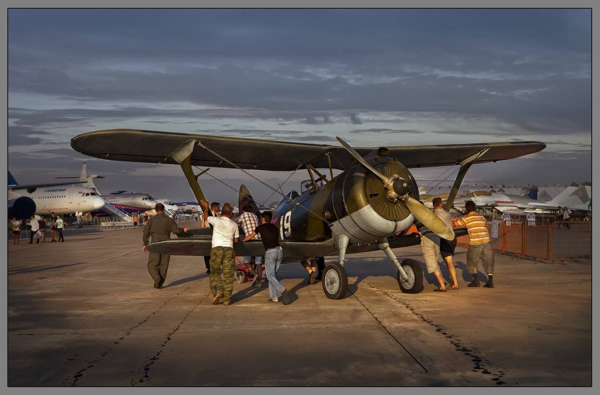 , Виктор Перякин