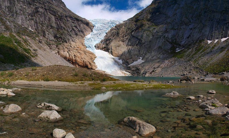 норвегия, национальный парк jostedalsbreen, ледник briksdal  фото превью