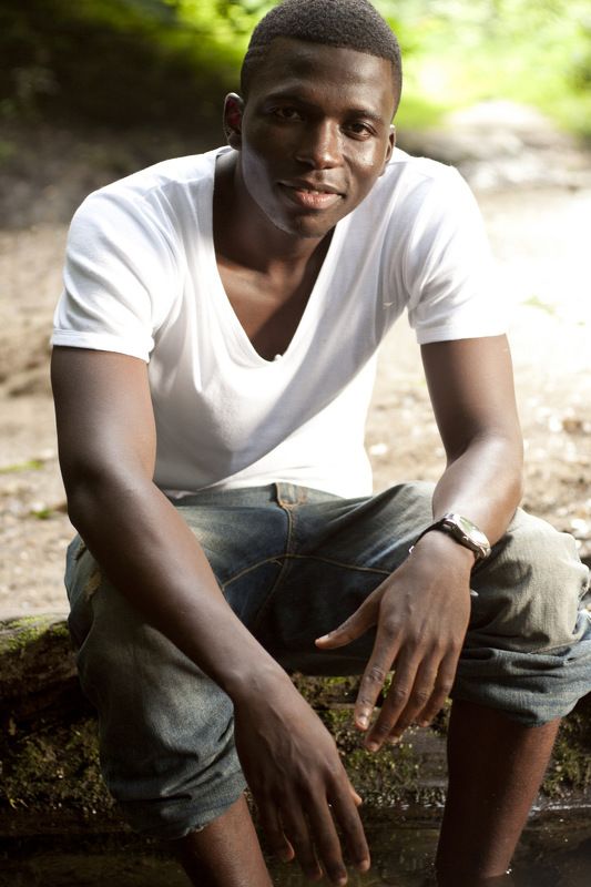 мужчина, чернокожий, портрет Марио фото превью