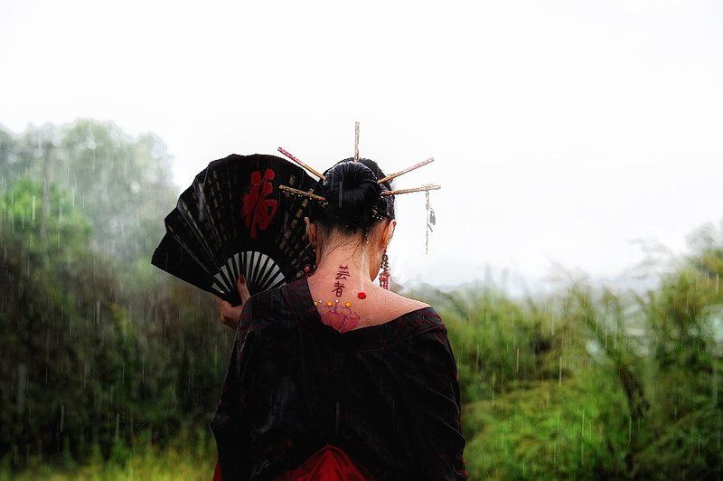 Дождливая гейша фото превью