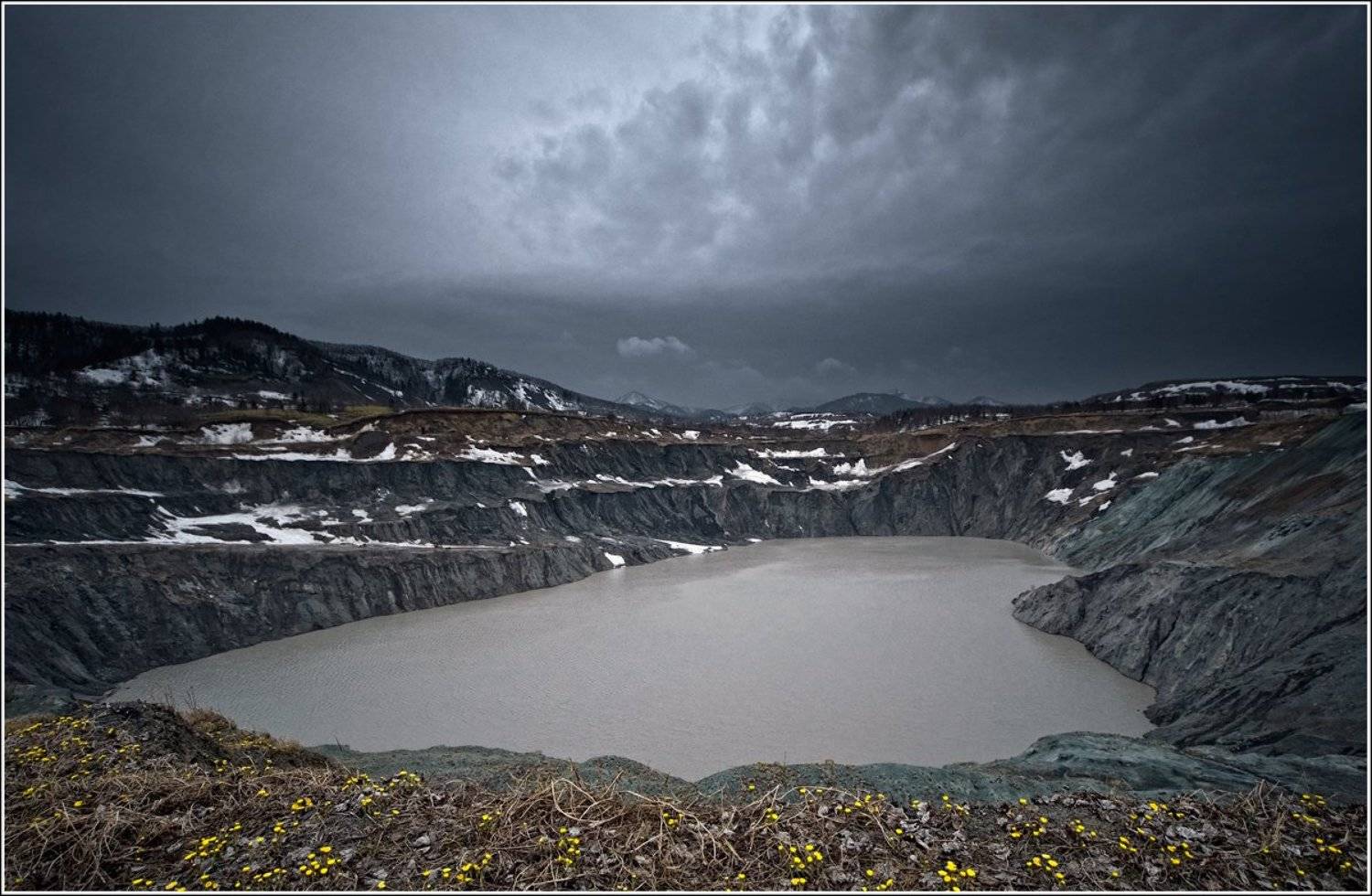 сахалин, Анатолий Страхов