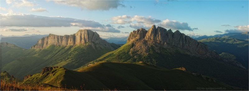 Столпы фото превью