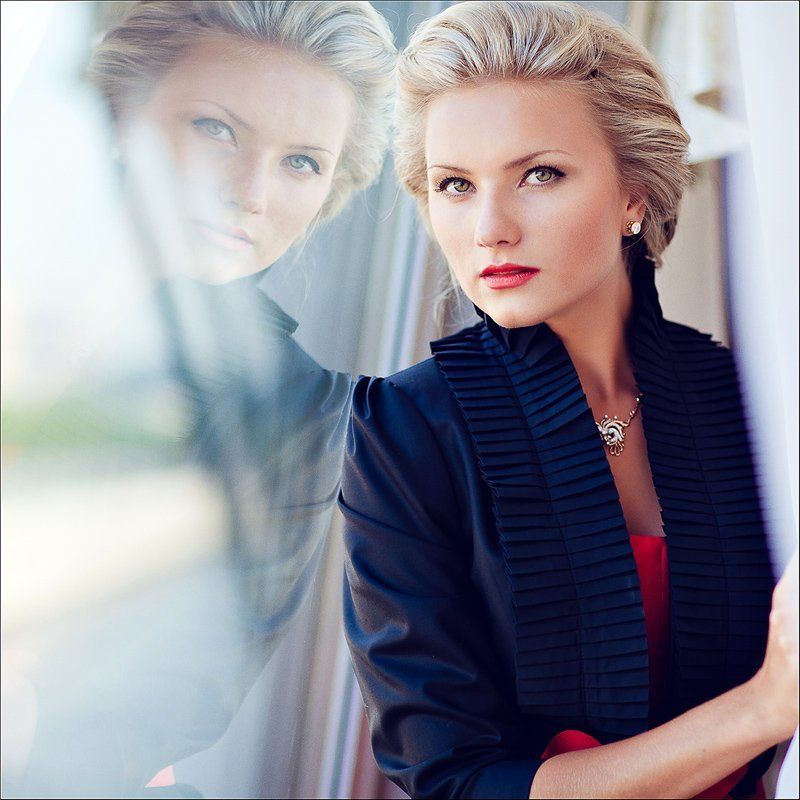 портрет Елена фото превью