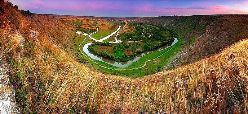 требужены, молдова, оргеев, пейзаж Закат над селом Требужень. фото превью