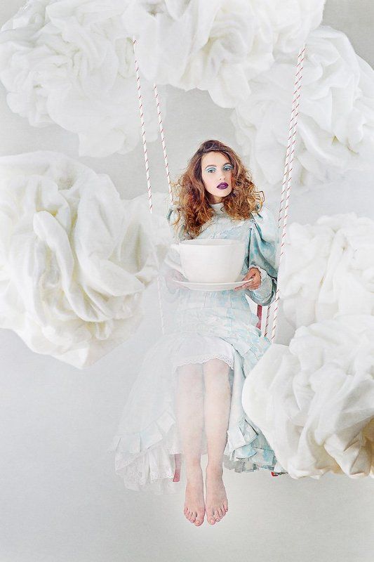 in clouds фото превью