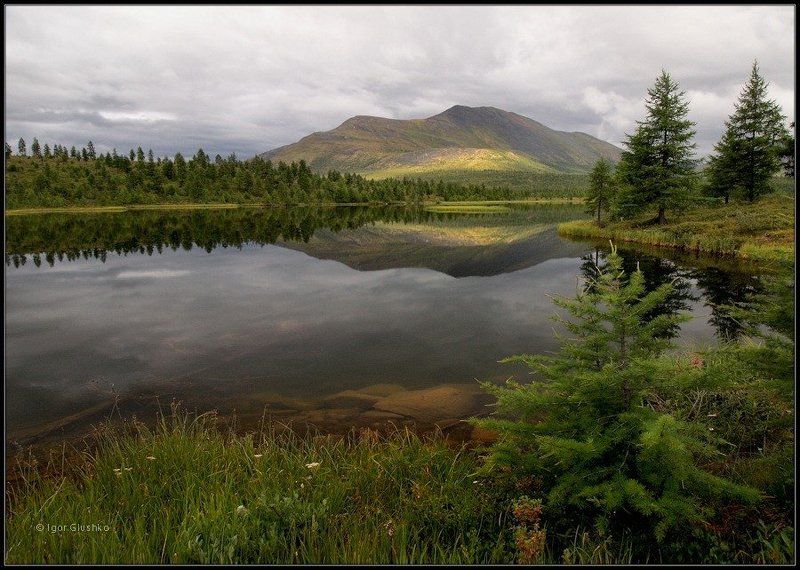 Лишь только горы Солнышко лизнет... фото превью