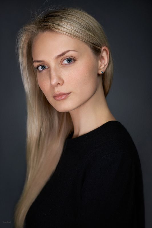 портрет, девушка, блондинка, русая, веснушки, молодая, красота, глаза, взгляд, лицо, волосы Настя фото превью