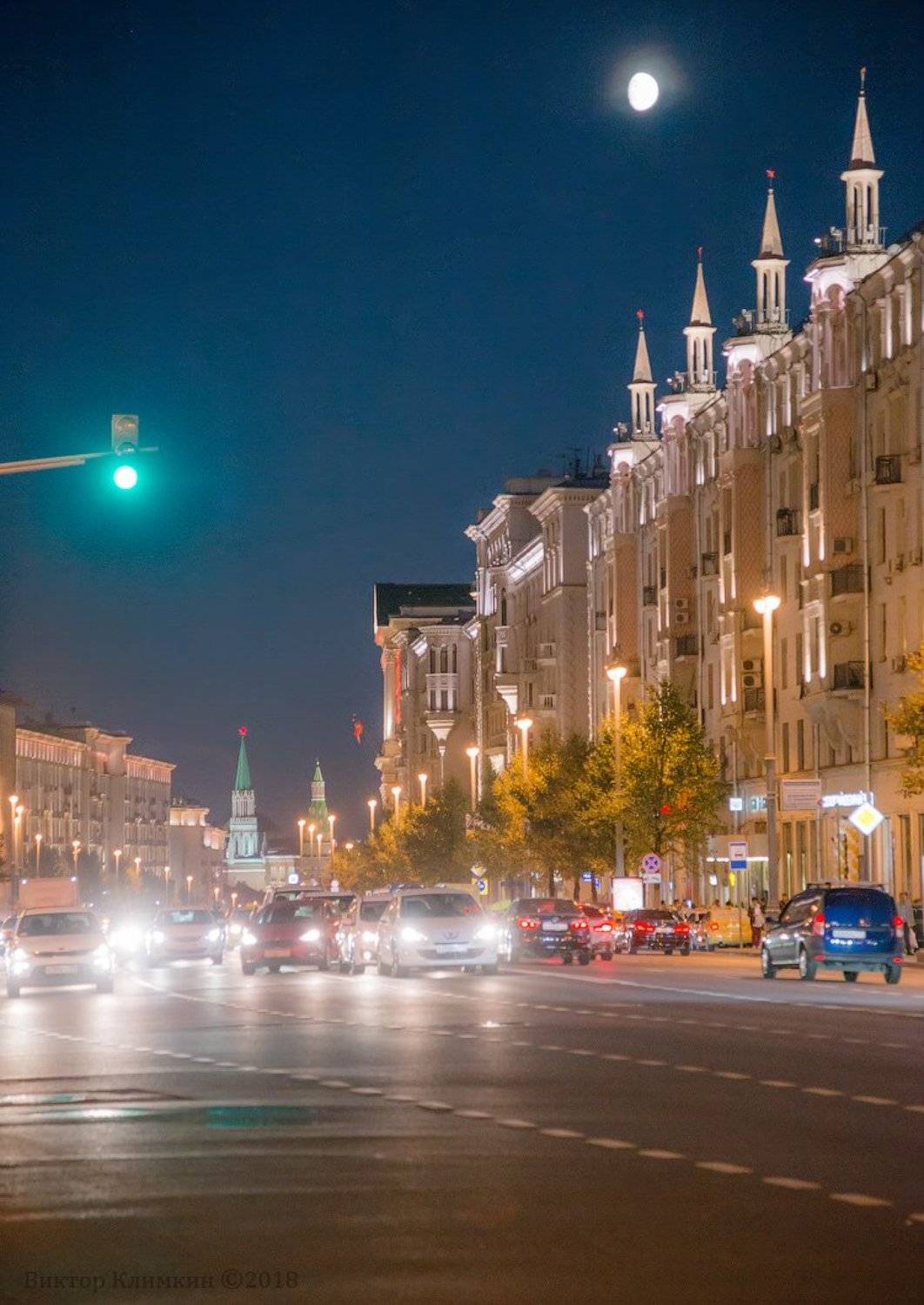 москва, тверская, улица, вечер, светофор, машины, Виктор Климкин