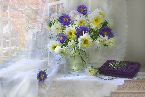 Неповторимость осознав мгновенья...