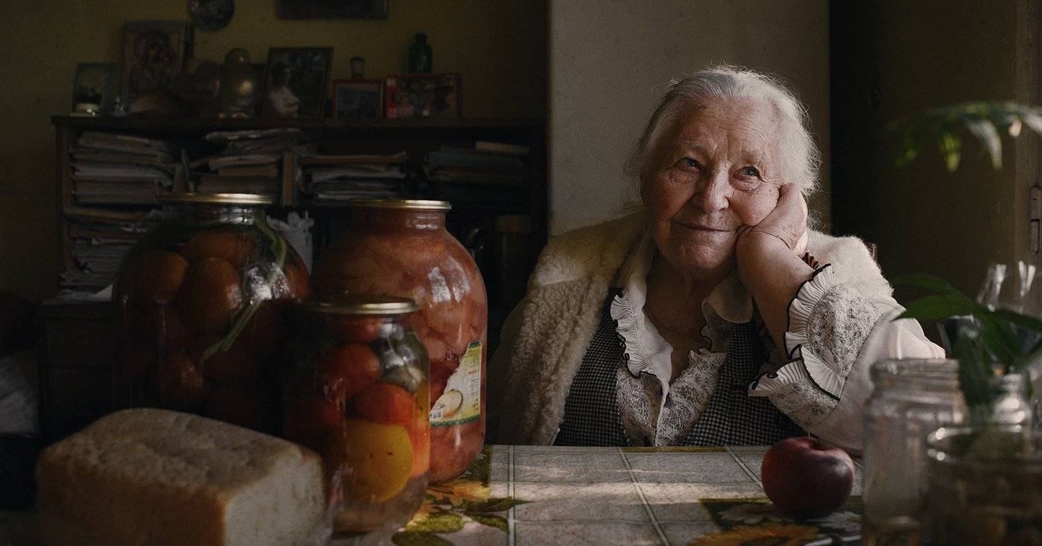 woman, old, grandma, grandmother, russia, babushka, dacha, russian, Роман Филиппов