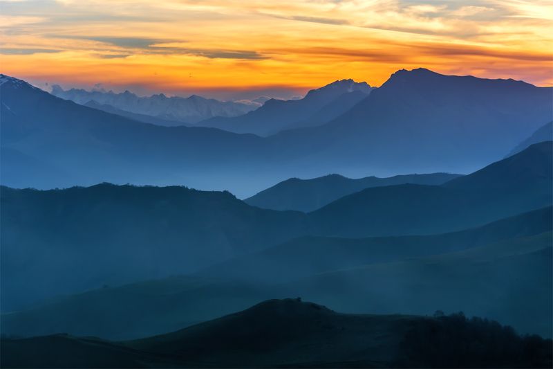 природа, пейзаж, кавказ, горы, весна, вечер, панорама, закат, небо, облака, свет *** фото превью