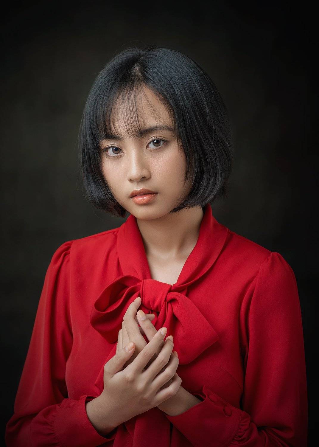 people, portrait, girl, asian, vietnam, vietnamese, face, young, beauty, glamour, eyes, red, attractive, Hoang Viet Nguyen