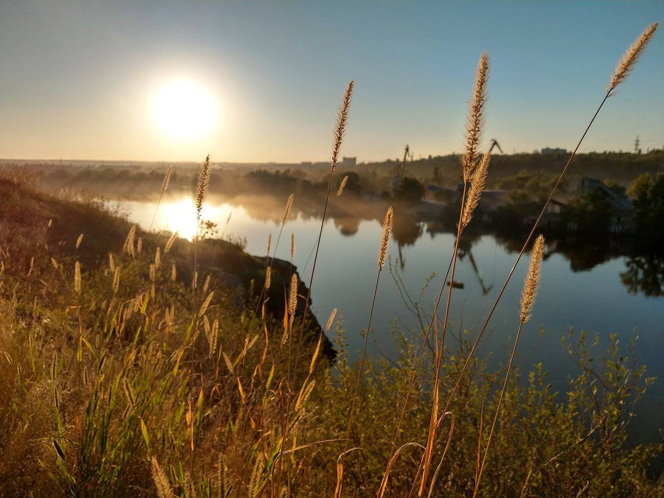пейзаж,небо,река,днепр,скалы,вечер,осень,хортица,закат,свет,контровый,пейзаж, Сергей Богачёв