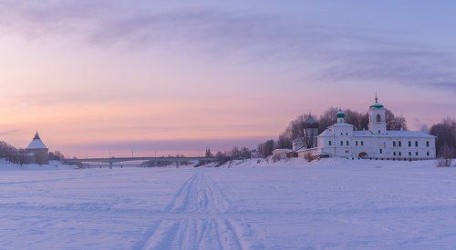 Мирожский монастырь