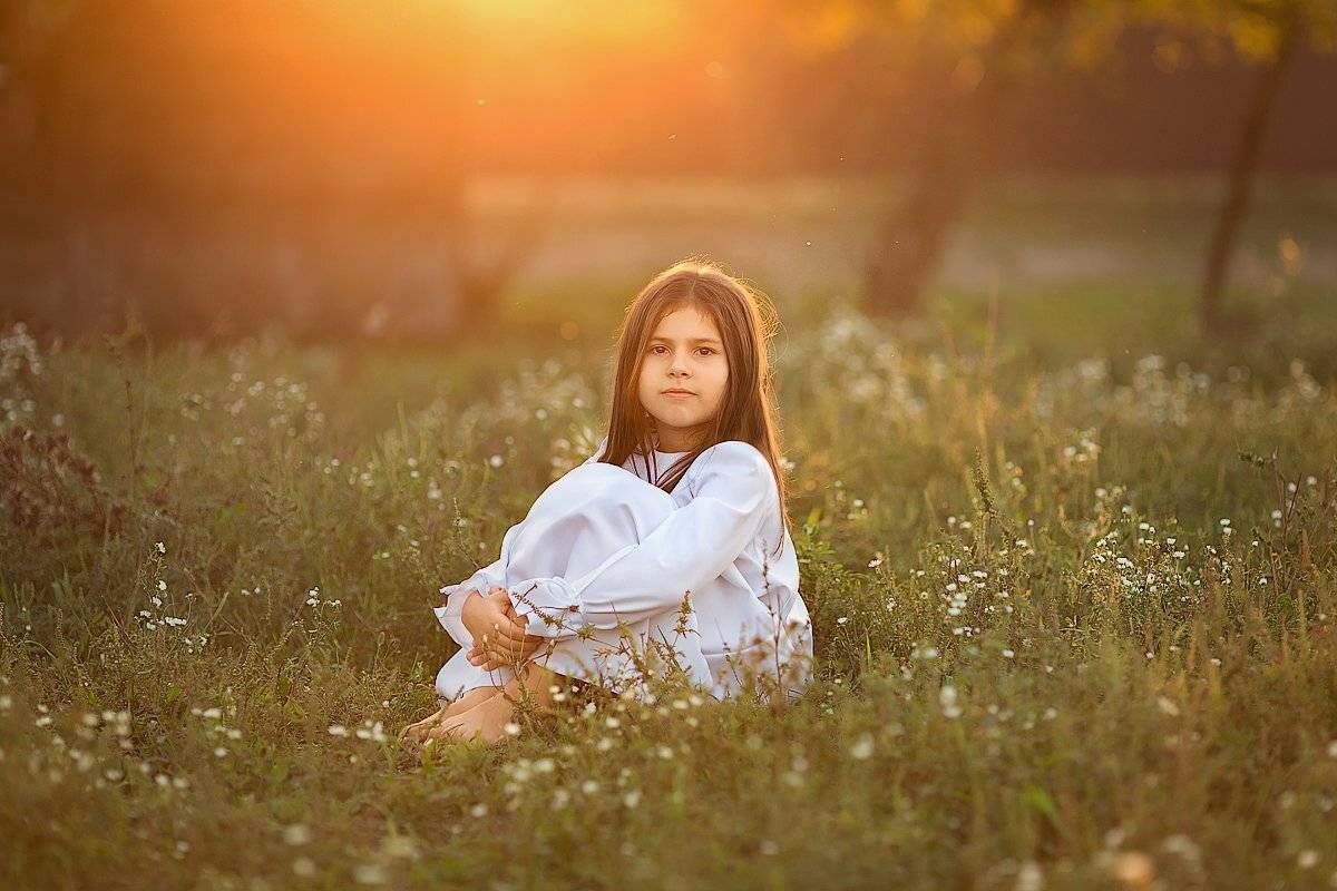 лето, семейная фотосессия, детское фото, детская фотосессия, фотосессия, радость счастье, детский и семейный фотограф ольга францева, детский фотограф, дети на фото, радость, девочка, ребенок, красотка, фотопрогулка, портрет, семейное фото, закат, закатно, Францева Ольга