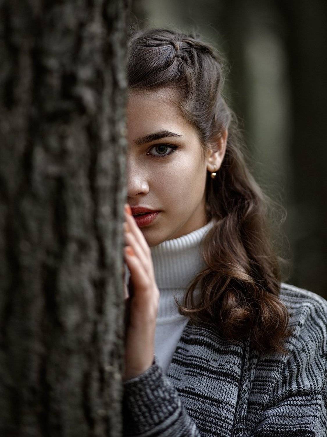 портрет девушка, Михаил Корнилов