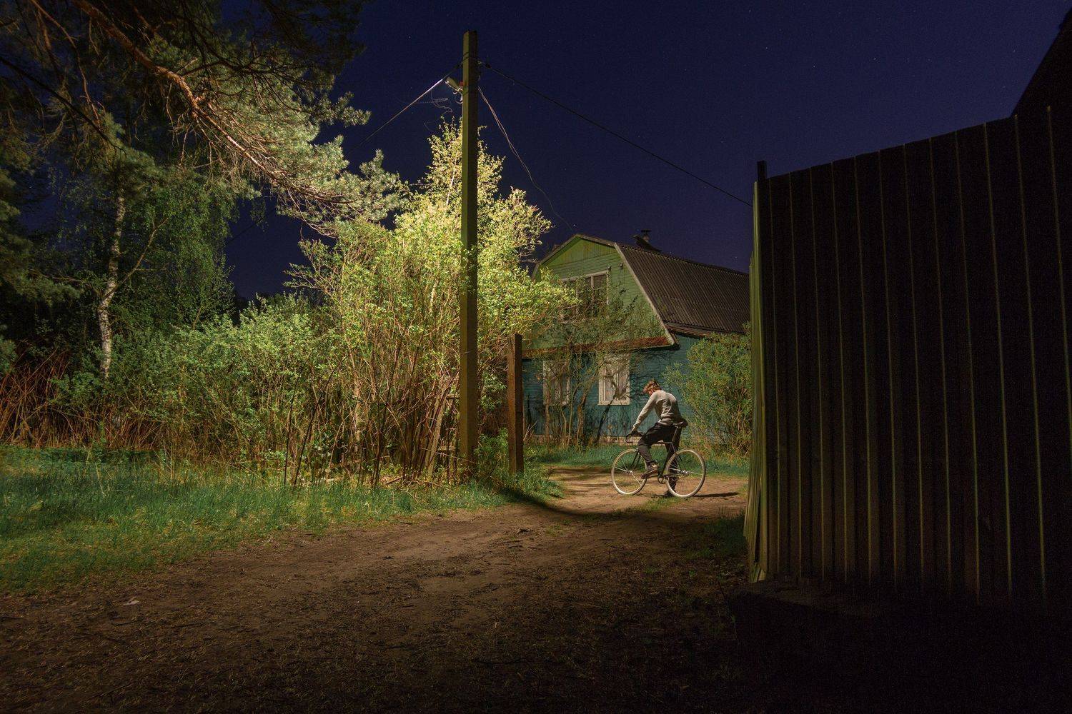 ночь  россия велосипед деревня, Евгений Озеров