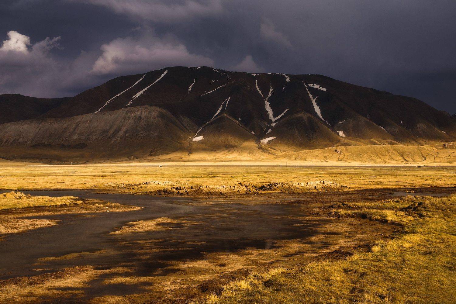 киргизия, кыргызстан, средняя азия, горы, дорога, скалы, пейзаж, лето, ущелье, озеро, закат, Оборотов Алексей