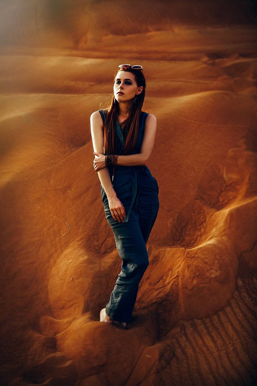 woman, art, portrait, fashion, beauty, dunes, uae, dubai, light, travel, Руслан Болгов (Axe)