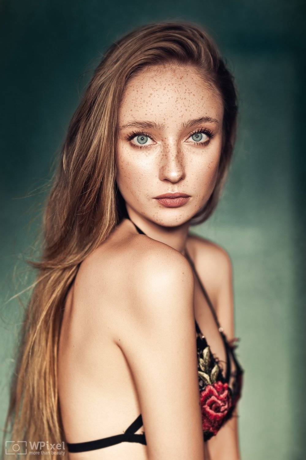 portrait women redhair eyes freckles, Wojtek Polaczkiewicz