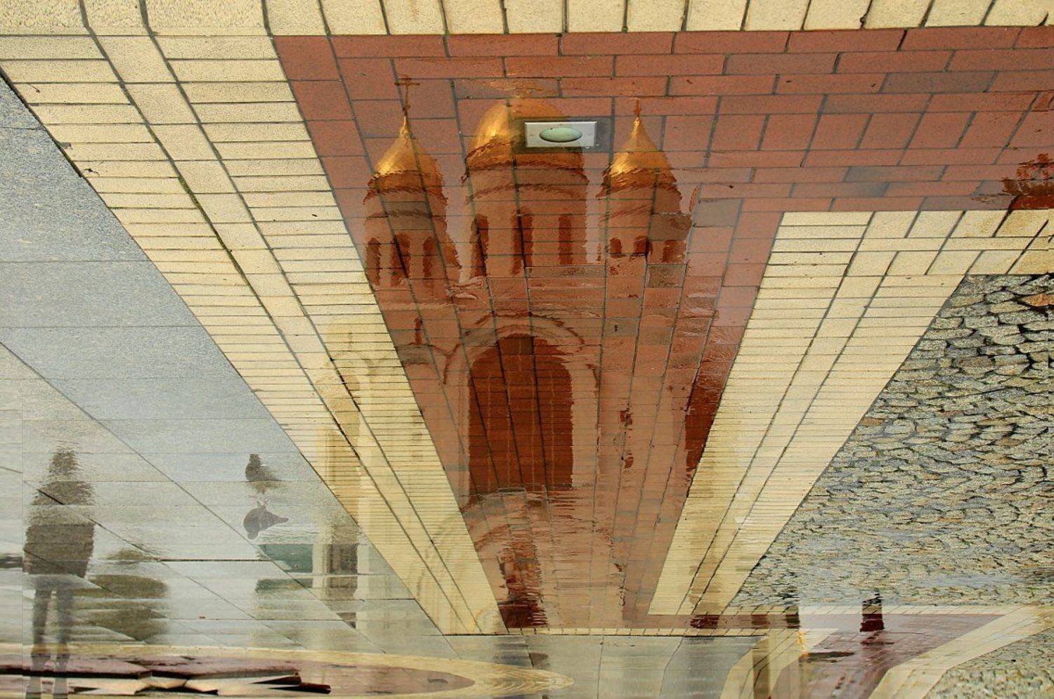 город, храм, отражение, дождь, Шруб (Беляева) Татьяна
