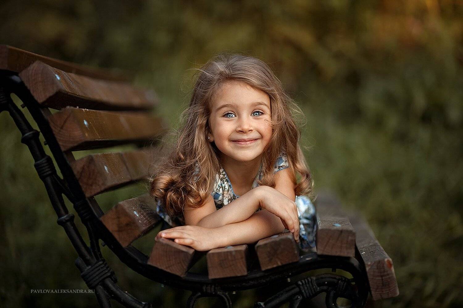 девочка уличнаяфотосессия лето, александра