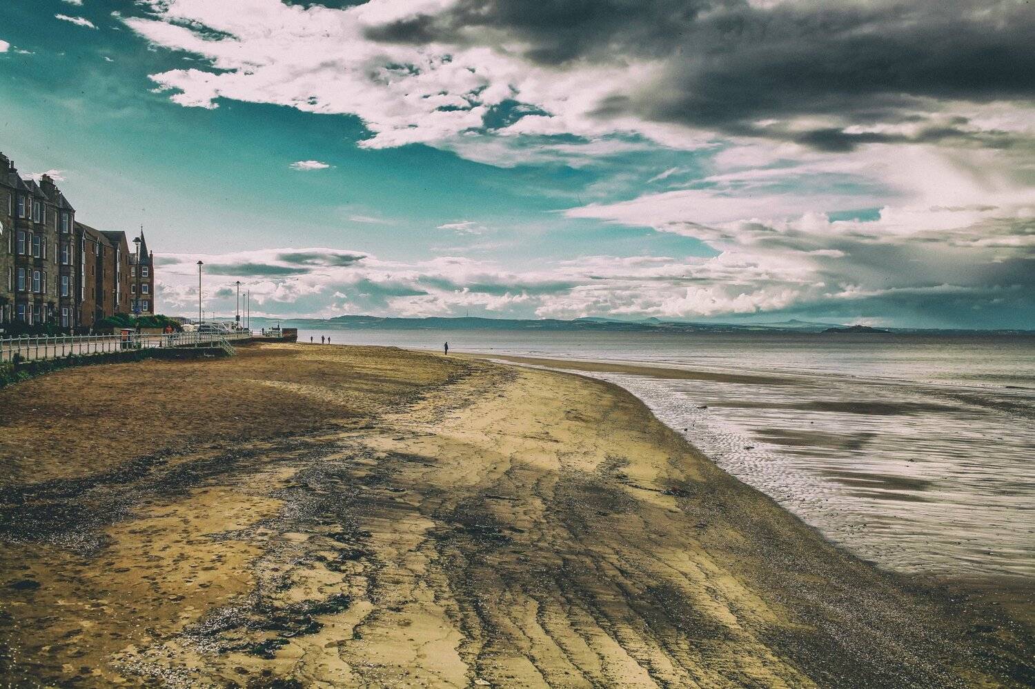 Portobello Edinburgh Scotland England, Lilia Tkachenko