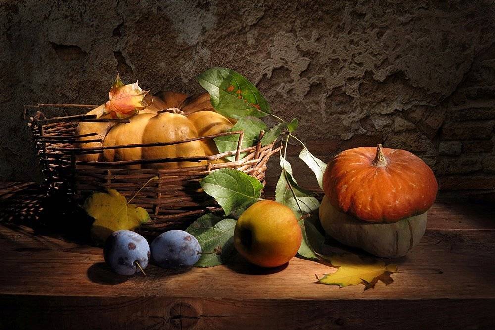 тыквы,яблоко,сливы,корзина,листья, Алла Шевченко