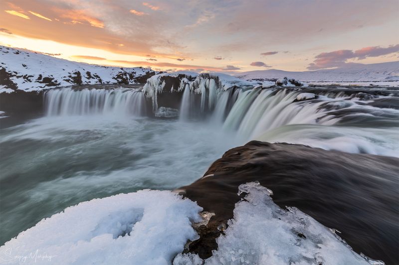 sunset godafoss iceland waterfall Sunset on Godafoss. Iceland. фото превью