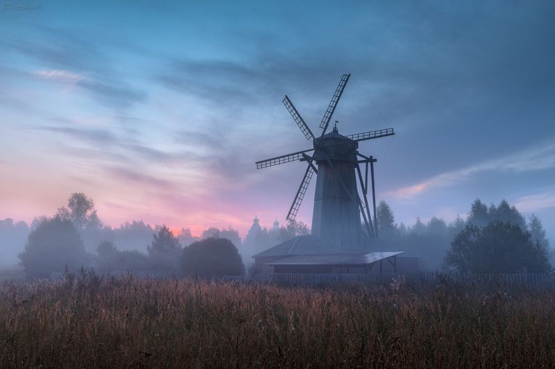 мельница, истра, подмосковье, туман, рассвет Рассвет у мельницы фото превью