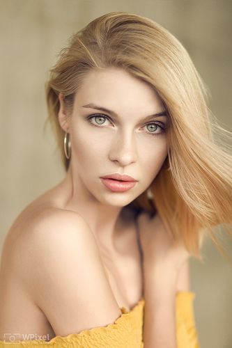 women by wpixel (More Than Beauty)