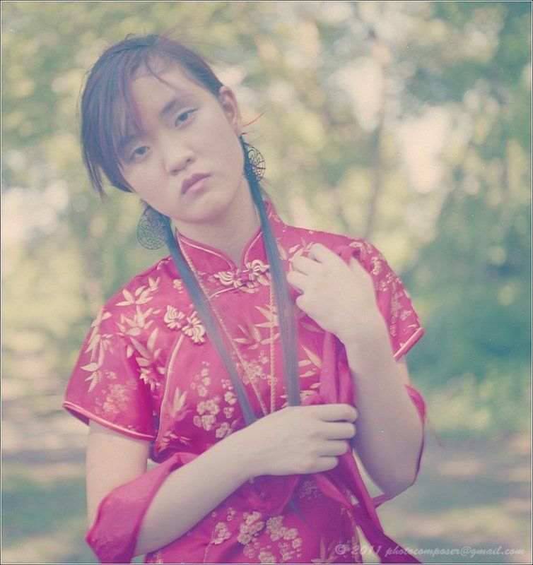 Sad chinese girl... фото превью