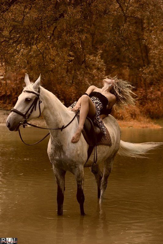 лошадь, девушка, модель, природа, деревья, река, вода Прогулка верхом фото превью