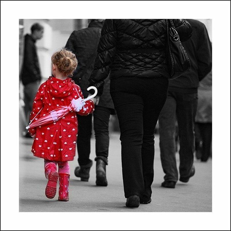 Веселый прохожий фото превью