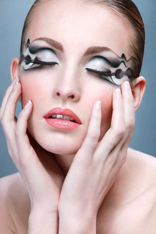 Фантазия . Визажист ́ Ирина Иенсен. Модель ́ Генриетта Хов фото превью