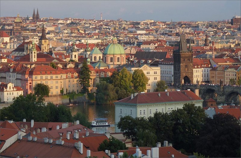 В вечернем свете фото превью
