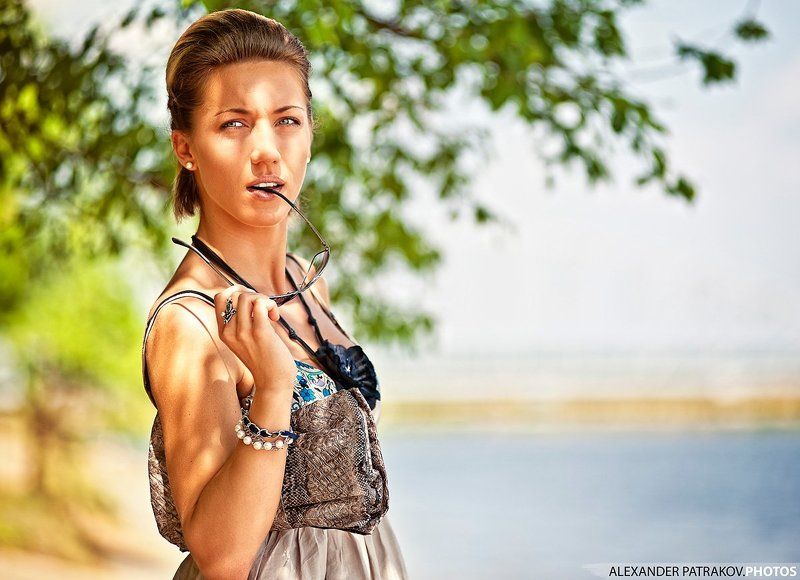 девушка, лето портрет фото превью