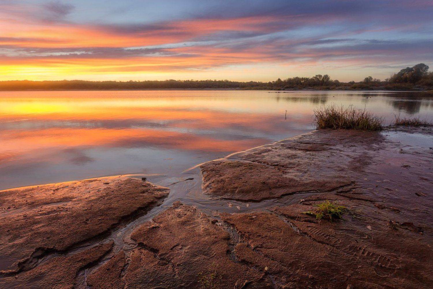 природа утро река осень, Михаил Корнилов