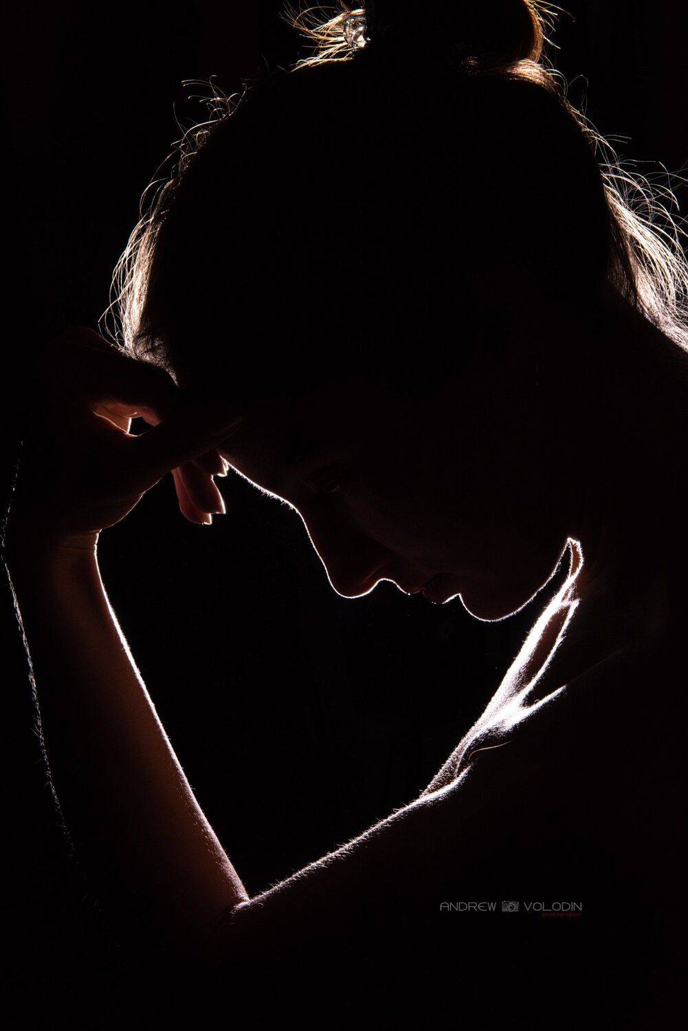 девушка силуэт портрет свет контур светится, Андрей Володин