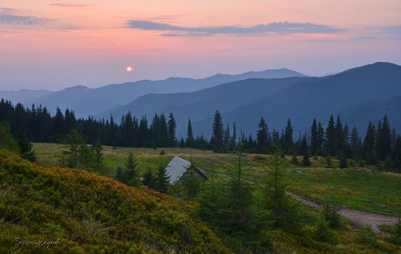 карпаты, горы, мармаросский массив, вечер, закат В последний вечер лета фото превью