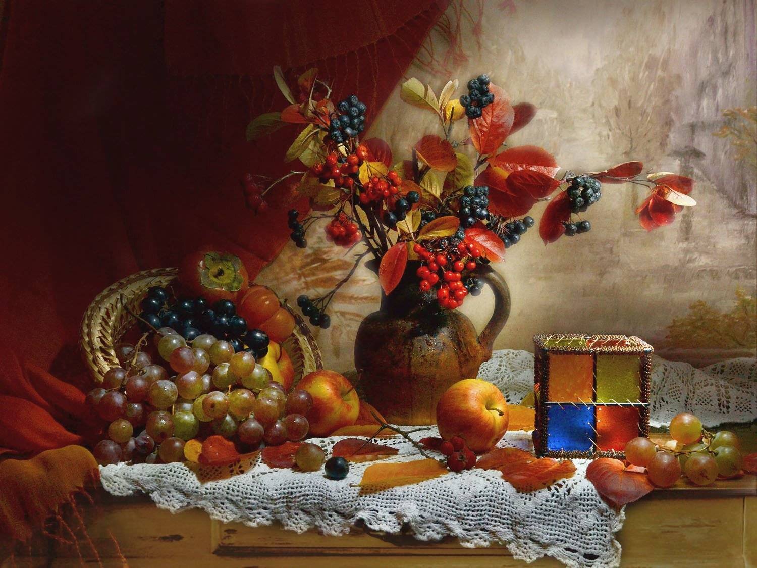 still life,натюрморт,яблоки ,хурма ,фото натюрморт ,рябина, покров пресвятой богородицы, подсвечник, осень, октябрь, листья ,керамика, калина, виноград, Колова Валентина