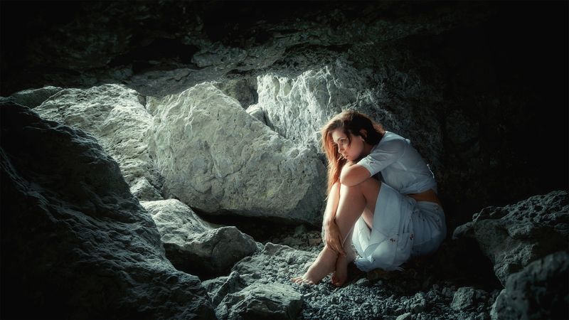 girl, portrait, stones, dress, refuge, silence, fear, cave, russia, krasnodar Inside фото превью