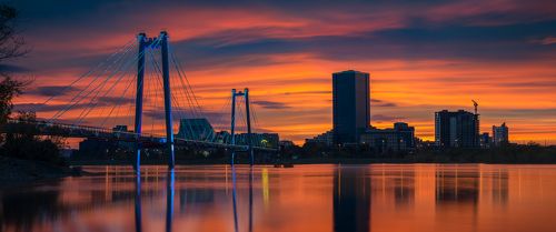 Город на большой реке