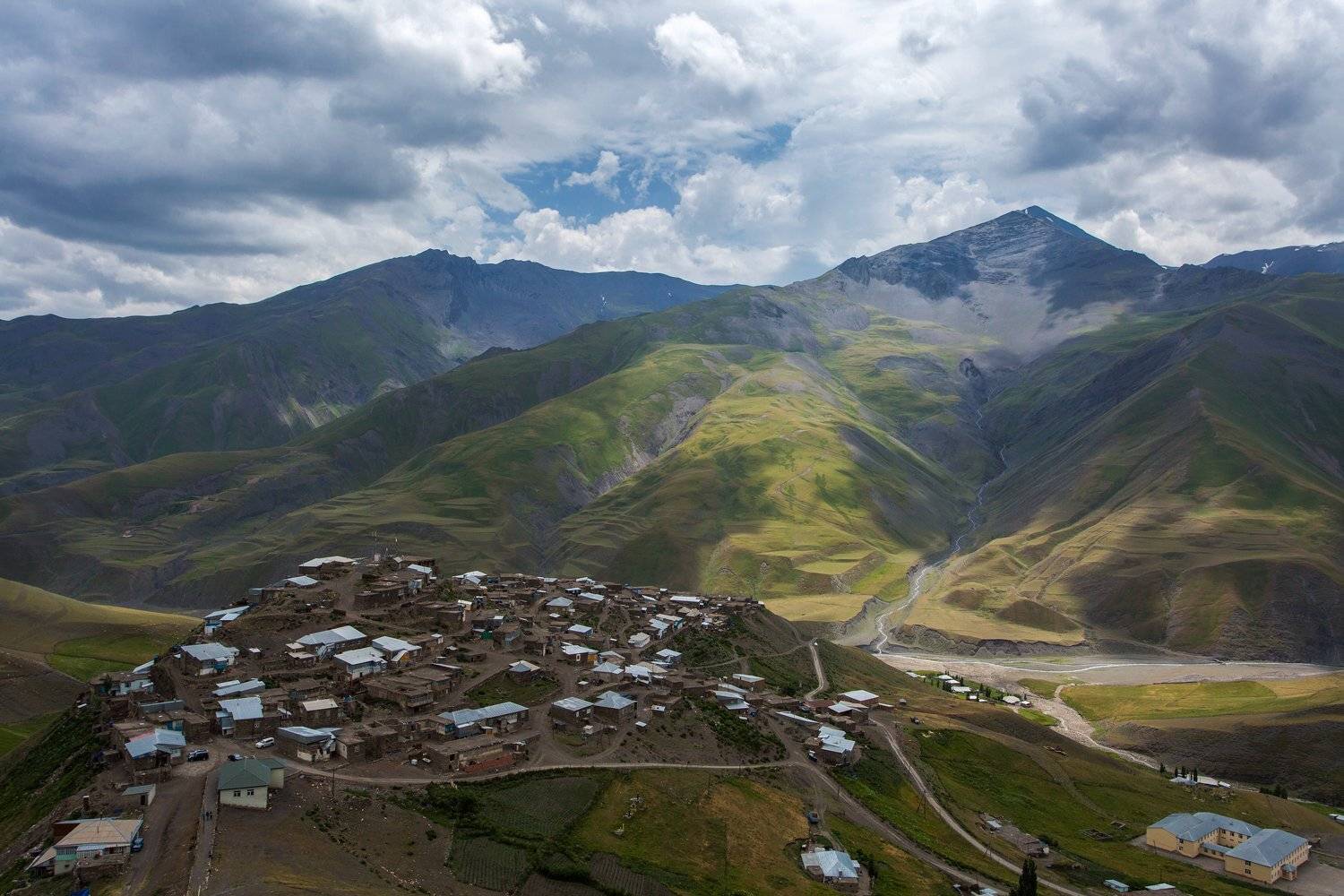 горы, пейзаж, село, деревня, Хыналыг, Азербайджан, Денис Свечников