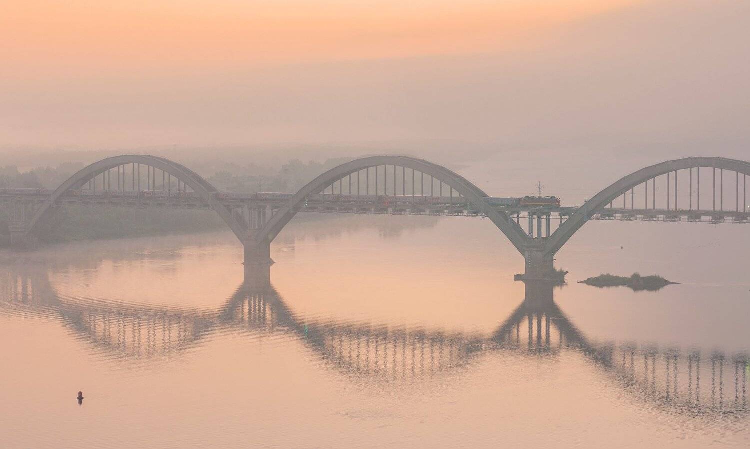 gorodninoru,nndaytoday,нижний,нижнийновгород,мост,сартаковский,ока,утро,рассвет,нн,ржд,поезд,пейзаж ,россия,russia,train,landscape,railroad,photorussia,skrylov,skrylov_official,natgeoru,nikonrussia,nikon , Сергей Крылов
