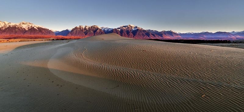 на рассвете фото превью