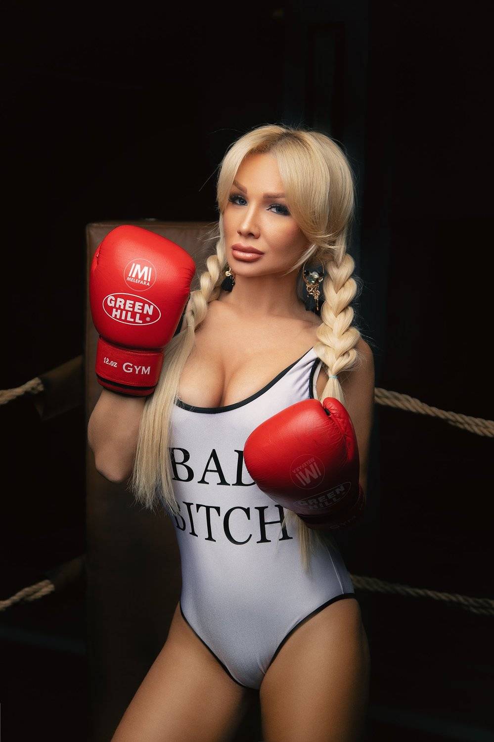 девушка,blonde,блондинка ,  спорт , boxing, красный ,  портрет, portrait, woman, beautiful, красивая , жизнь , life, SERGEI MELEFARA