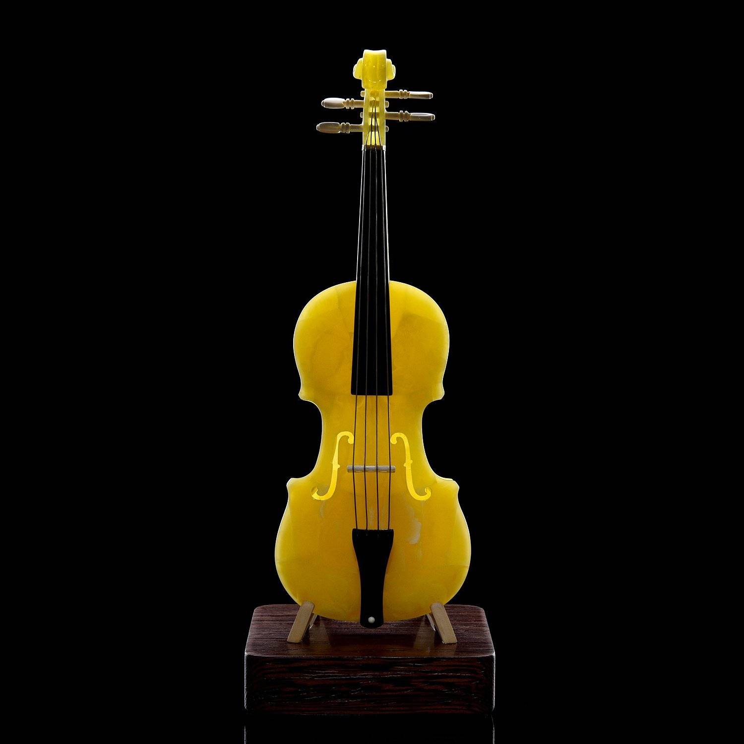 виолончель, янтарь, предметный фотограф, Сергей Гайденков