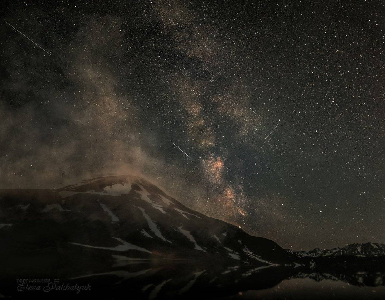 камчатка,пейзаж,ночь,звезды,млечный путь,горы,вулкан,бакенинг,путешествие,природа,персеиды,фототур, Elena Pakhalyuk